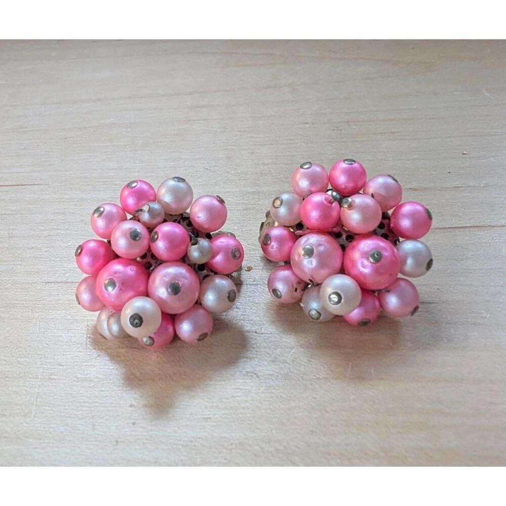 SOLD Vintage Earrings Pink Faux Pearl Cluster Clip On Earrings Japan